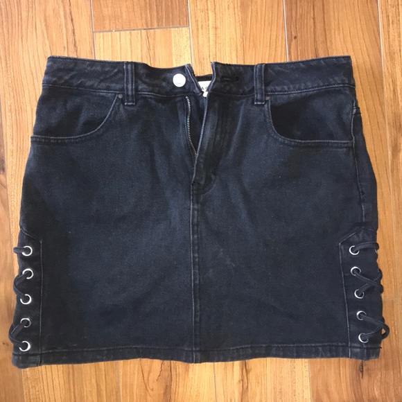 Pacsun black denim skirt - Picture 1 of 3